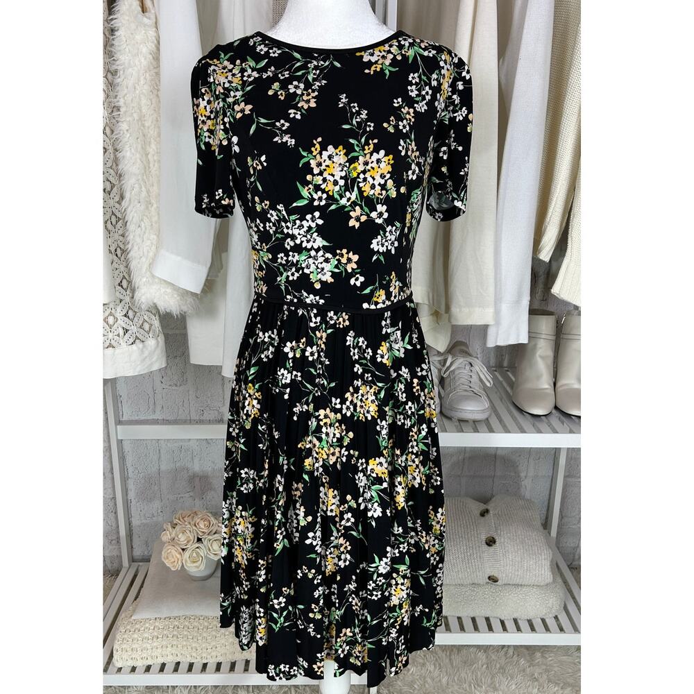 Maggy London Women's Size 8 Black Floral Fit & Flare Pleated Skirt Dress #0479